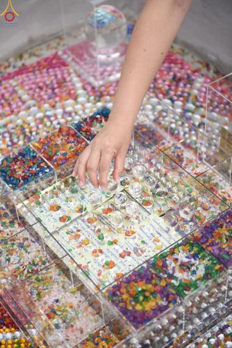 ภาพ No.90934:พิธีวางแผ่นพื้นคอนกรีต บรรจุดวงแก้ว และปฐมรัตนปฐวี ในบ่อมงคลมหาสมบัติ เพื่อสถาปนาอาคาร 80 ปี หลวงพ่อธัมมชโย วันอาทิตย์ที่ 15 ตุลาคม พ.ศ. 2566 ณ ศูนย์ปฎิบัติธรรมวิหารแดง จ.สระบุรี