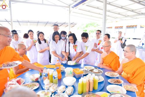 ภาพ No.94050:พิธีทอดกฐินสามัคคี เพื่อสร้างอาคารปฏิบัติธรรม พระมงคลเทพมุนี (สด จนฺทสโร) ณ ธุดงคสถานเขาย้อย ต.สระพัง อ. เขาย้อย จ.เพชรบุรี วันอาทิตย์ที่ 12 พฤศจิกายน พ.ศ. 2566