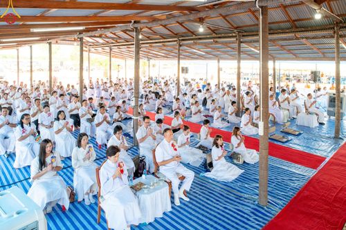 ภาพ No.144385:3 Bigboon 1.พิธีทอดผ้าป่าสถาปนาสังฆรัตนะปทุมเจดีย์ 2.พิธีประดิษฐานดอกบัวอนันต์นิรันดร์กาล 3.พิธีถวายมหาสังฆทานแด่คณะสงฆ์ทุกวัดในจังหวัดปัตตานี ณ ศูนย์อบรมเยาวชนจังหวัดปัตตานี วันอาทิตย์ที่ 14 กรกฎาคม พ.ศ. 2567