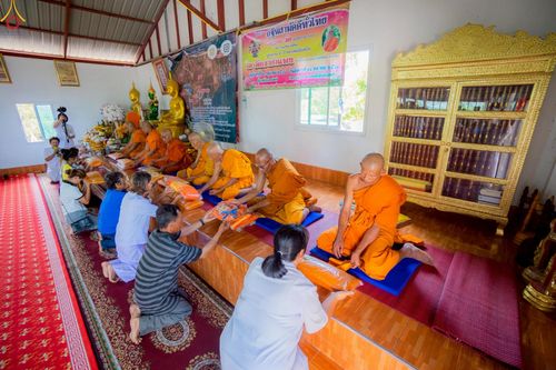 ภาพ No.262115:วันที่ 21 ตุลาคม พ.ศ. 2568 พิธีทอดกฐินสามัคคีทั่วไทย 30,000 วัด โดยคณะศิษยานุศิษย์ บูชาธรรม 81 ปี หลวงพ่อธัมมชโย ณ วัดเขากำแพง อ.เทพสถิต จ.ชัยภูมิ