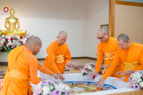 ภาพ No.131753:พิธีโปรยรัตนชาติ สถาปนาสวนป่าสมาธิ วัดป่าธรรมกายนานาชาติโทชิหงิ ประเทศญี่ปุ่น วันที่ 23 มีนาคม พ.ศ. 2567