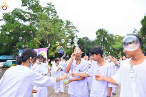 ภาพ No.155969:โครงการ อุบาสกแก้ว อุบาสิกาแก้ว รุ่นที่ 2 ตัวแทนทอดกฐินสามัคคีทั่วไทย 30,000 วัด ระหว่างวันที่ 13-15 กันยายน พ.ศ. 2567 ณ ศูนย์ปฏิบัติธรรมจันทบุรี จ.จันทบุรี