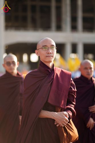 ภาพ No.178178:พิธีทอดผ้าป่าไทย-เมียนมา ครั้งที่ 7 วันอาทิตย์ที่ 1 ธันวาคม พ.ศ.2567 ณ สภาธรรมกายสากล  พระมหาธรรมกายเจดีย์ วัดพระธรรมกาย จ.ปทุมธานี