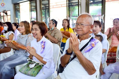 ภาพ No.263637:วันที่ 23 ตุลาคม พ.ศ. 2568 พิธีทอดกฐินสามัคคีทั่วไทย 30,000 วัด โดยคณะศิษยานุศิษย์ บูชาธรรม 81 ปี หลวงพ่อธัมมชโย ณ วัดไร่ดอน จ.ฉะเชิงเทรา