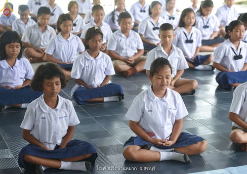 ภาพ No.90734:โครงการสมาธิเพื่อสันติภาพโลก  จ.สระบุรี วันที่ 3 ตุลาคม พ.ศ. 2566  1. โรงเรียน บ้านคลองไทร 2. โรงเรียน บ้านซับปลากั้ง 3. โรงเรียน บ้านหนองผักหนอก 4. โรงเรียน วัดบ้านหมาก 5. โรงเรียน วัดสวนทองรวมมิตร