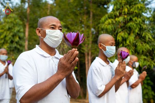 ภาพ No.75910:พิธีบรรพชาสามเณร ณ วัดปันชารี สันติปูร์ อรัญกฏิ เมืองคาร์กาชารี ประเทศบังกลาเทศ วันที่ 10 กุมภาพันธ์ พ.ศ. 2566