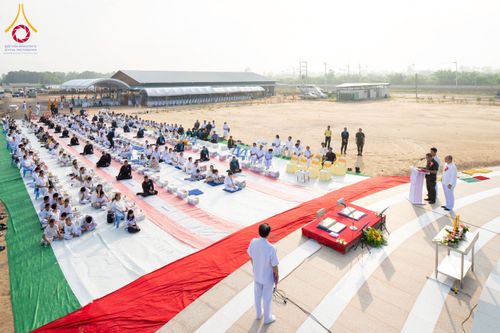 ภาพ No.230137:วันเสาร์ที่ 28 มิถุนายน พ.ศ. 2568 พิธีถวายสังฆทาน 323 วัด 4 จังหวัดชายแดนใต้ ปีที่ 21 ครั้งที่ 178 พิธีมอบกองทุนหนุนแรงใจช่วยครูใต้ ปีที่ 18 ครั้งที่ 142 ณ ศูนย์อบรมเยาวชนจังหวัดปัตตานี