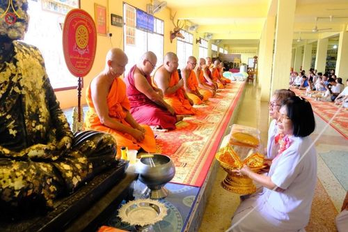 ภาพ No.163534:โครงการกฐินสามัคคีทั่วไทย 30,000 วัด บูชาธรรม 80 ปี หลวงพ่อธัมมชโย โดย คณะศิษยานุศิษย์วัดพระธรรมกาย ณ วัดสว่างสามัคคี จ.เพชรบูรณ์ วันที่ 20 ตุลาคม พ.ศ. 2567