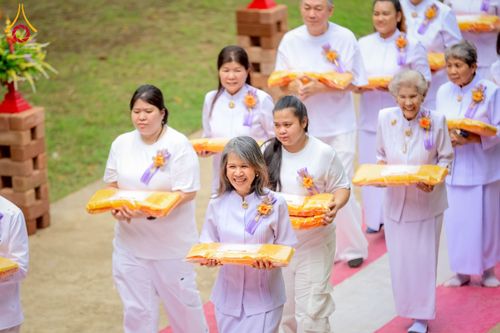 ภาพ No.255014:วันที่ 15 ตุลาคม พ.ศ. 2568 พิธีทอดกฐินสามัคคีประจำปี 2568 บูชาธรรม 81 ปี หลวงพ่อธัมมชโย ณ ศูนย์อบรมเยาวชนกาญจนบุรี