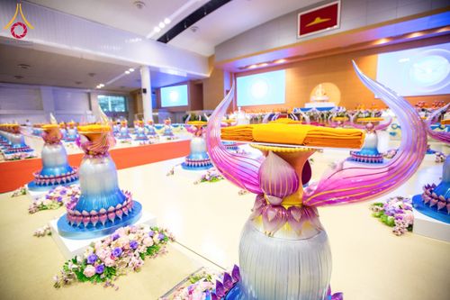 ภาพ No.134026:พิธีบูชาข้าวพระ  ในวันอาทิตย์ต้นเดือนที่ 7 เมษายน พ.ศ. 2567 ณ วัดพระธรรมกาย จ.ปทุมธานี