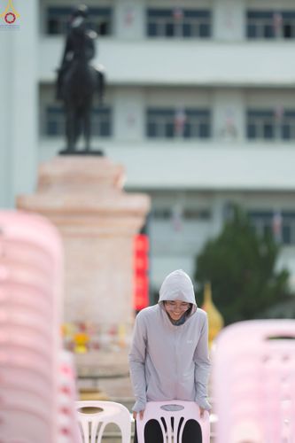 ภาพ No.239740:วันที่ 16-17 สิงหาคม พ.ศ. 2568 การปฏิบัติหน้าที่ของเจ้าหน้าที่ทุกสถานะ เพื่องานพิธีอัญเชิญรูปเหมือนพระมงคลเทพมุนี (สด จันทสโร) และพิธีกดปุ่มอัญเชิญรูปเหมือน พระมงคลเทพมุนี (สด จันทสโร) ณ มหาวิหารแก้วพระมงคลเทพมุนี ศูนย์ปฏิบัติธรรมแก้วเมืองเลย จ.เลย