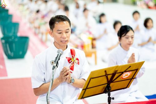 ภาพ No.235301:วันที่ 27 กรกฎาคม พ.ศ. 2568 พิธีตักบาตรฉลองพระใหม่ โครงการบรรพชาและอุปสมบทมู่รุ่นเข้าพรรษา ณ วัดพระธรรมกาย