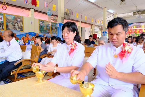 ภาพ No.166951:พิธีทอดกฐิน ณ วัดแม่ปะเหนือ อ.แม่ปะ จ.ตาก ในโครงการกฐินสามัคคีทั่วไทย 30,000 วัด บูชาธรรม 80 ปี หลวงพ่อธัมมชโย โดยคณะศิษยานุศิษย์วัดพระธรรมกาย วันที่ 24 ตุลาคม พ.ศ. 2567