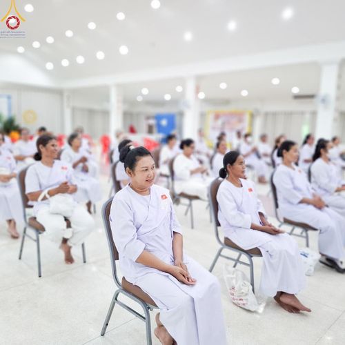 ภาพ No.155398:โครงการอุบาสกแก้ว อุบาสิกาแก้ว รุ่นที่ 2 ตัวแทนทอดกฐินสามัคคีทั่วไทย 30,000 วัด บูชาธรรม 80 ปี หลวงพ่อธัมมชโย ศูนย์ปฏิบัติธรรมเพชรบูรณ์ ต.นาป่า อ.เมือง จ.เพชรบูรณ์