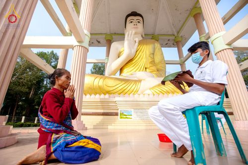 ภาพ No.75744:พิธีตัดปอยผม และ ปลงผมนาคธรรมทายาท ในโครงการบรรพชาสามเณรหมู่ครั้งที่ 3 วันที่ 9 กุมภาพันธ์ พ.ศ. 2566 ณ วัดเบงกาลี เมืองคากาจารี ประเทศบังกลาเทศ