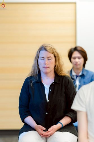 ภาพ No.229338:วันที่ 15 มิถุนายน พ.ศ. 2568 Meditation wisdom talks 2025 โดย พระอาจารย์ไมเคิล วีรธมฺโม และ พระอาจารย์นิค สนฺตจิตฺโต โดยมีผู้เข้าร่วมโครงการ เป็นชาวสวีเดนและชาวยุโรป จำนวน 30 ท่าน  ณ โรงแรม Radissonblu waterfront กรุงสตอกโฮล์ม ประเทศสวีเดน