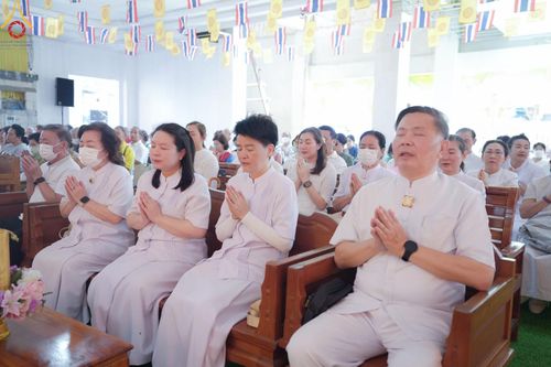 ภาพ No.171221:พิธีทอดกฐิน ณ วัดยางสุทธาราม ต.บ้านช่างหล่อ อ.บางกอกน้อย จ.กรุงเทพฯ ในโครงการกฐินสามัคคีทั่วไทย 30,000 วัด บูชาธรรม 80 ปี หลวงพ่อธัมมชโย โดยคณะศิษยานุศิษย์วัดพระธรรมกาย วันที่ 27 ตุลาคม พ.ศ. 2567