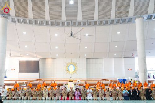 ภาพ No.201909:ผู้ว่าปทุมฯ มอบแนวทางการขับเคลื่อนพัฒนาจังหวัดฯ แก่หัวหน้าส่วนราชการ ผู้บริหารท้องถิ่น กำนัน ผู้ใหญ่บ้าน อ.คลองหลวง วันอังคารที่ 21 มกราคม พ.ศ. 2568