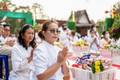 ภาพ No.206745:พิธีตักบาตรพระ 1,000 รูป ปืที่ 7 วันอาทิตย์ที่ 9 กุมภาพันธ์ พ.ศ. 2568 ณ วัดห้วยตองสัก อำเภอจอมทอง จังหวัดเชียงใหม่