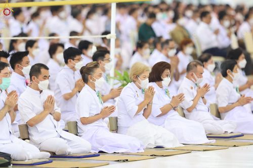 ภาพ No.76915:พิธีบูชาข้าวพระ ในวันมาฆบูชา อาทิตย์ต้นเดือนที่ 6 มีนาคม พ.ศ. 2566 ณ วัดพระธรรมกาย จ.ปทุมธานี