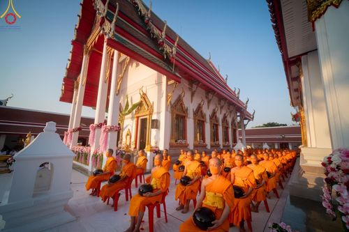ภาพ No.112683:พิธีตักบาตรพระธรรมยาตราฯ ณ วัดสองพี่น้อง จ.สุพรรณบุรี วันที่ 15 มกราคม พ.ศ. 2567