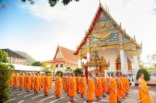 ภาพ No.248701:วันที่ 20 กันยายน พ.ศ. 2568 พิธีอัญเชิญรูปหล่อหลวงปู่วัดปากน้ำ ภาษีเจริญ จากวัดมงคลนิมิตร พระอารามหลวง เพื่อประดิษฐาน ณ วิหารพระมงคลเทพมุนี (สด จนฺทสโร)  ศูนย์ปฏิบัติธรรมภูเก็ต จ.ภูเก็ต