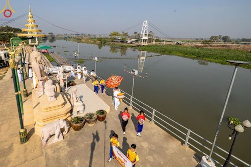 ภาพ No.199494:พิธีทอดผ้าป่าทำนุบำรุงศาสนสถาน ณ วัดศิลามูล ตำบลหินมูล อำเภอบางเลน จังหวัดนครปฐม ในโครงการธรรมยาตรา กตัญญูบูชา มหาปูชนียาจารย์ พระมงคลเทพมุนี(สด จนฺทสโร) พระผู้ปราบมาร อนุสรณ์สถาน 7 แห่ง ปีที่ 13 วันที่ 21 มกราคม พ.ศ. 2568