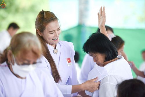 ภาพ No.248961:วันที่ 26-28 กันยายน พ.ศ. 2568 โครงการอบรมอุบาสกแก้ว อุบาสิกาแก้ว รุ่นที่ 3 ตัวแทนทอดกฐินสามัคคีทั่วไทย 30,000 วัด  ณ ศูนย์ปฏิบัติธรรมวิหารแดง อ.วิหารแดง จ.สระบุรี