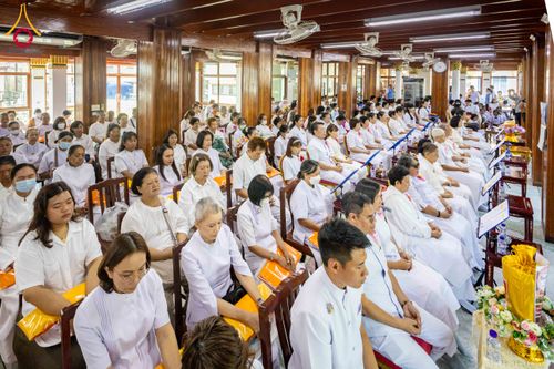 ภาพ No.304528:วันที่ 27 มกราคม พ.ศ. 2569 พิธีทอดผ้าป่าทำนุบำรุงศาสนสถาน ณ วัดปรางค์หลวง ต.บางม่วง อ.บางใหญ่ จ.นนทบุรี ในโครงการธรรมยาตรา กตัญญูบูชา มหาปูชนียาจารย์ พระมงคลเทพมุนี(สด จนฺทสโร) พระผู้ปราบมาร อนุสรณ์สถาน 7 แห่ง ปีที่ 14