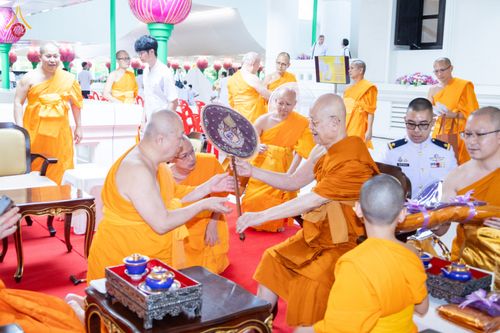 ภาพ No.332411:วันเสาร์ที่ 6 มิถุนายน พ.ศ.2569 พิธีต้อนรับสัญญาบัตร พัดยศ พระราชภาวนาวชิรวิเทศ วิ. ณ อุโบสถพระไตรปิฏก วัดพระธรรมกาย