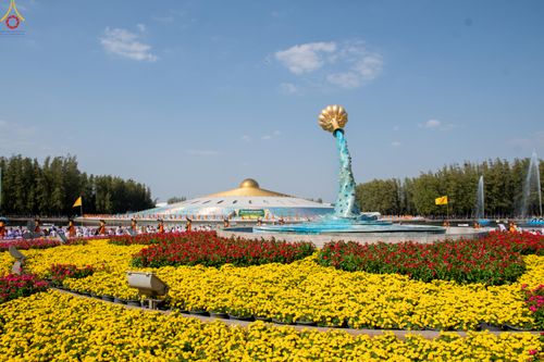 ภาพ No.304781:วันที่ 25 มกราคม พ.ศ. 2569 พิธีต้อนรับพระธรรมยาตรา (ภาพชุดที่ 2) รร.สามัคคีราษฏร์บำรุง-วัดพระธรรมกาย ในโครงการธรรมยาตรา กตัญญูบูชา มหาปูชนียาจารย์ พระมงคลเทพมุนี(สด จนฺทสโร) พระผู้ปราบมาร อนุสรณ์สถาน 7 แห่ง ปีที่ 14