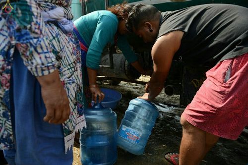 ภาพ No.17073:มูลนิธิธรรมกายช่วยเหลือผู้ประสบภัยแผ่นดินไหวที่ประเทศเนปาล