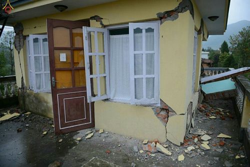 ภาพ No.17074:มูลนิธิธรรมกายช่วยเหลือผู้ประสบภัยแผ่นดินไหวที่ประเทศเนปาล