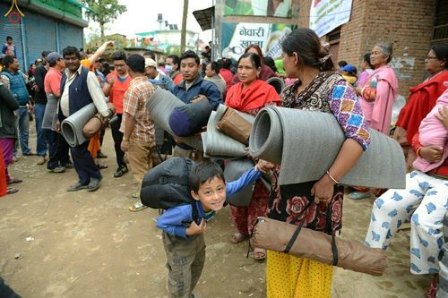 ภาพ No.17111:มูลนิธิธรรมกายช่วยเหลือผู้ประสบภัยแผ่นดินไหวที่ประเทศเนปาล