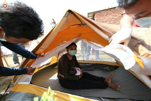 ภาพ No.17125:มูลนิธิธรรมกายช่วยเหลือผู้ประสบภัยแผ่นดินไหวที่ประเทศเนปาล