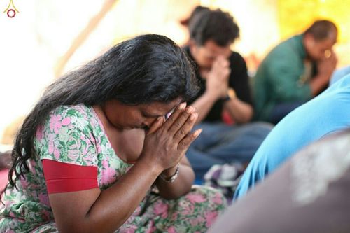 ภาพ No.17124:มูลนิธิธรรมกายช่วยเหลือผู้ประสบภัยแผ่นดินไหวที่ประเทศเนปาล