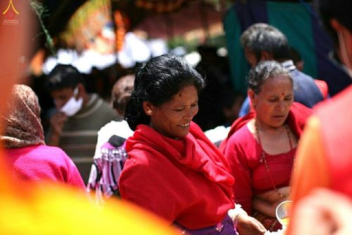 ภาพ No.17136:มูลนิธิธรรมกายช่วยเหลือผู้ประสบภัยแผ่นดินไหวที่ประเทศเนปาล