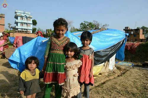 ภาพ No.17138:มูลนิธิธรรมกายช่วยเหลือผู้ประสบภัยแผ่นดินไหวที่ประเทศเนปาล