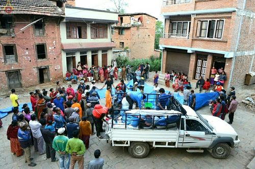 ภาพ No.17163:มูลนิธิธรรมกายช่วยเหลือผู้ประสบภัยแผ่นดินไหวที่ประเทศเนปาล