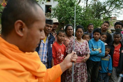 ภาพ No.17167:มูลนิธิธรรมกายช่วยเหลือผู้ประสบภัยแผ่นดินไหวที่ประเทศเนปาล