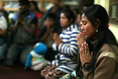 ภาพ No.17185:มูลนิธิธรรมกายช่วยเหลือผู้ประสบภัยแผ่นดินไหวที่ประเทศเนปาล