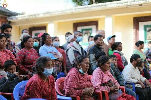 ภาพ No.17195:มูลนิธิธรรมกายช่วยเหลือผู้ประสบภัยแผ่นดินไหวที่ประเทศเนปาล