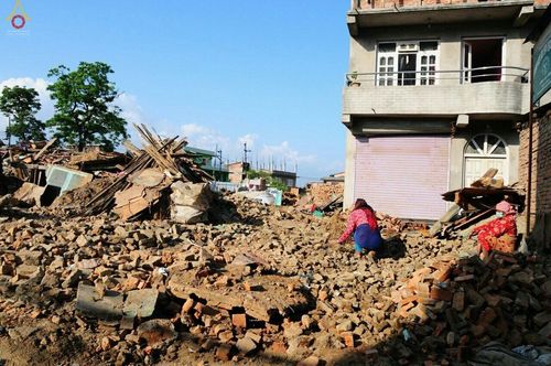 ภาพ No.17218:มูลนิธิธรรมกายช่วยเหลือผู้ประสบภัยแผ่นดินไหวที่ประเทศเนปาล