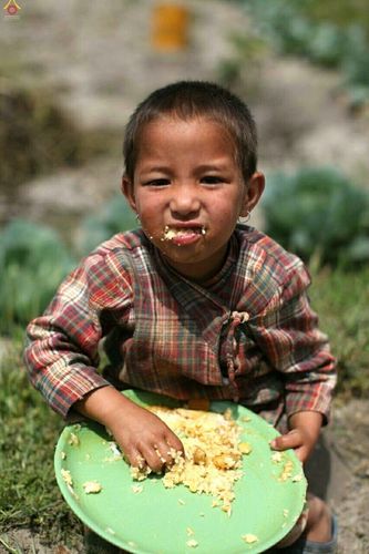 ภาพ No.17226:มูลนิธิธรรมกายช่วยเหลือผู้ประสบภัยแผ่นดินไหวที่ประเทศเนปาล