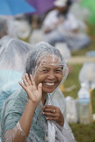 ภาพ No.11503:ประมวลภาพพิธีอัญเชิญพระบรมธาตุประดิษฐาน ณ ปทุมรัตน์ธรรมเจดีย์ พุทธอุทยานนานาชาติ จ.หนองคาย