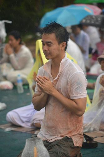 ภาพ No.11511:ประมวลภาพพิธีอัญเชิญพระบรมธาตุประดิษฐาน ณ ปทุมรัตน์ธรรมเจดีย์ พุทธอุทยานนานาชาติ จ.หนองคาย