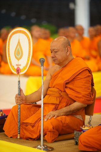 ภาพ No.9379:พิธีเจริญพระพุทธมนต์เพื่อถวายเป็นพระราชกุศล แด่พระบาทสมเด็จพระเจ้าอยู่หัว