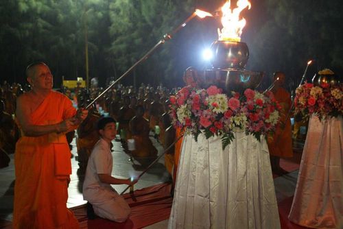 ภาพ No.9840:ประมวลภาพธุดงค์ธรรมชัย ปีที่ 3 วันที่  8 มกราคม พ.ศ.2557