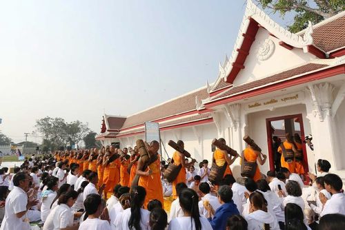 ภาพ No.9885:ประมวลภาพธุดงค์ธรรมชัย ปีที่ 3 วันที่ 9 มกราคม พ.ศ.2557