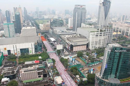 ภาพ No.9149:ประมวลภาพตักบาตร Central World พระ 10,000 รูป